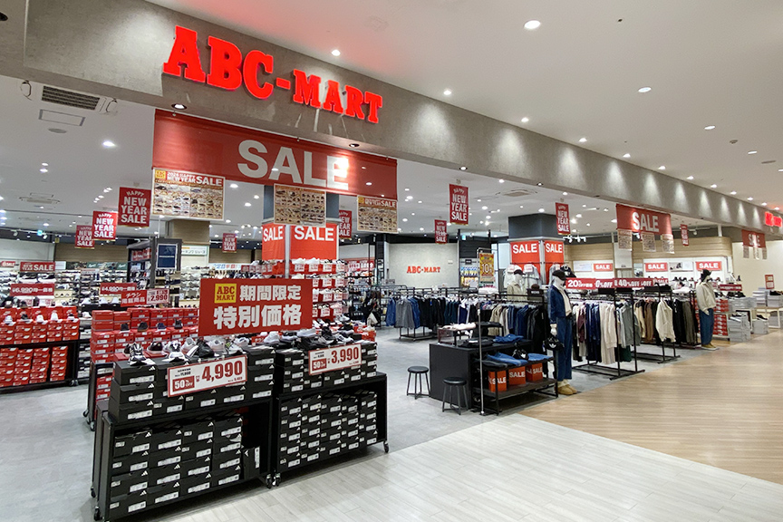 ABC-MART　ヨロッカ春日井店　メイン画像01
