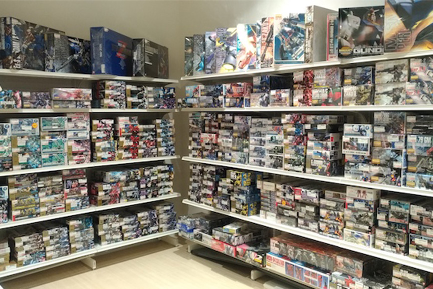 駿河屋　博多マルイ店　メイン画像2508-02