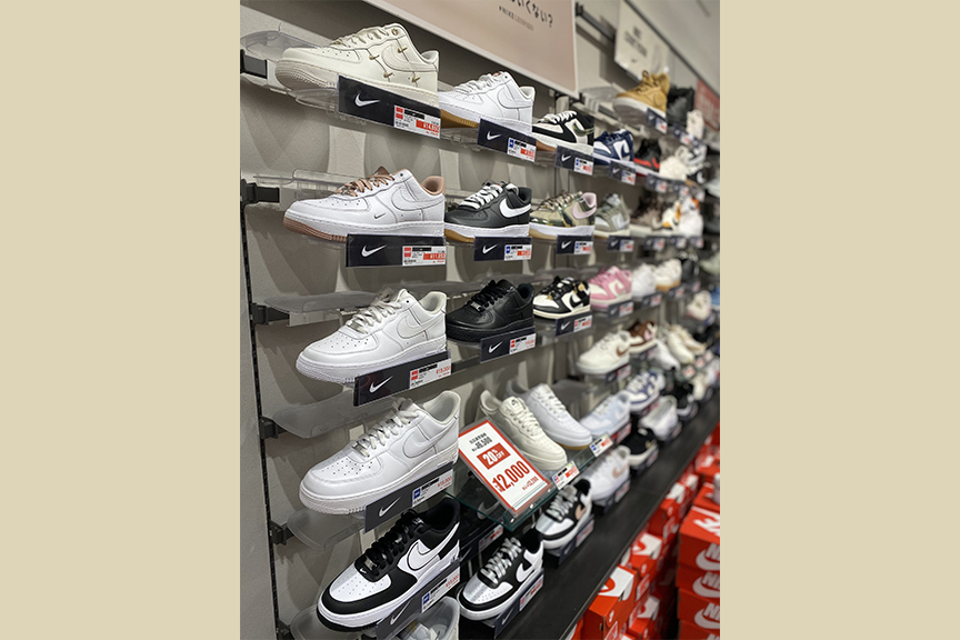 ABC-MART　ヨロッカ春日井店　メイン画像02