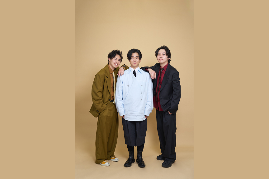 千葉雄大さん　戸塚純貴さん　牧島 輝さんインタビューページ公開！　モチロンプロデュース『二階堂朝陽は助けに来る』